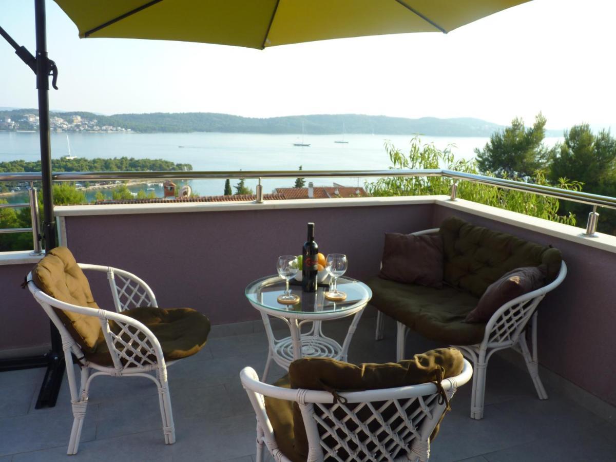 Apartmani Ferdi Трогір Номер фото