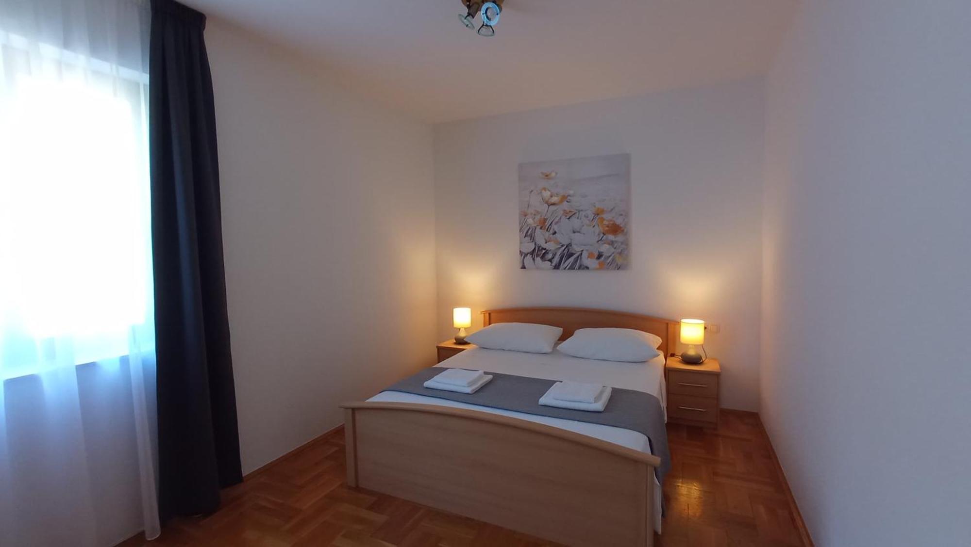 Apartmani Ferdi Трогір Екстер'єр фото
