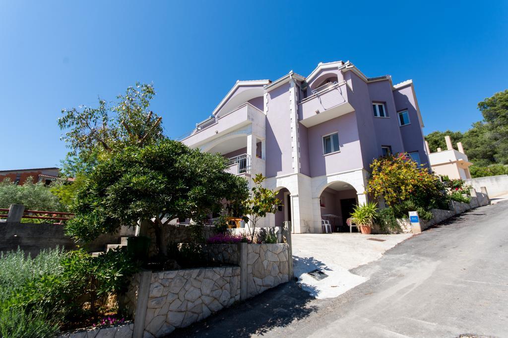 Apartmani Ferdi Трогір Екстер'єр фото